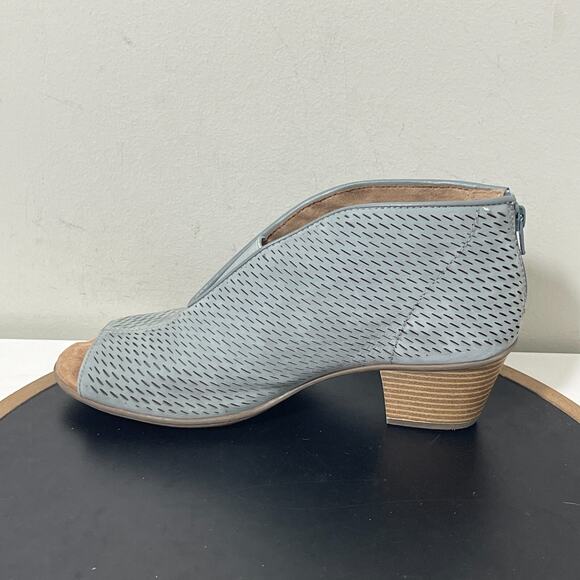Earth Origins Carmen Heeled Sandals Sz 10 Light Blue Peep Toe Leather Zip Bootie - Picture 9 of 15